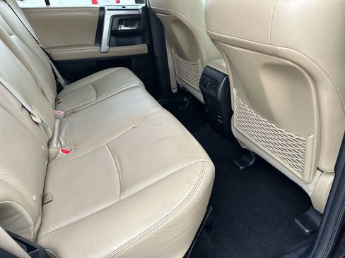 Used 2016 Toyota 4Runner Limited AWD/4WD image 23