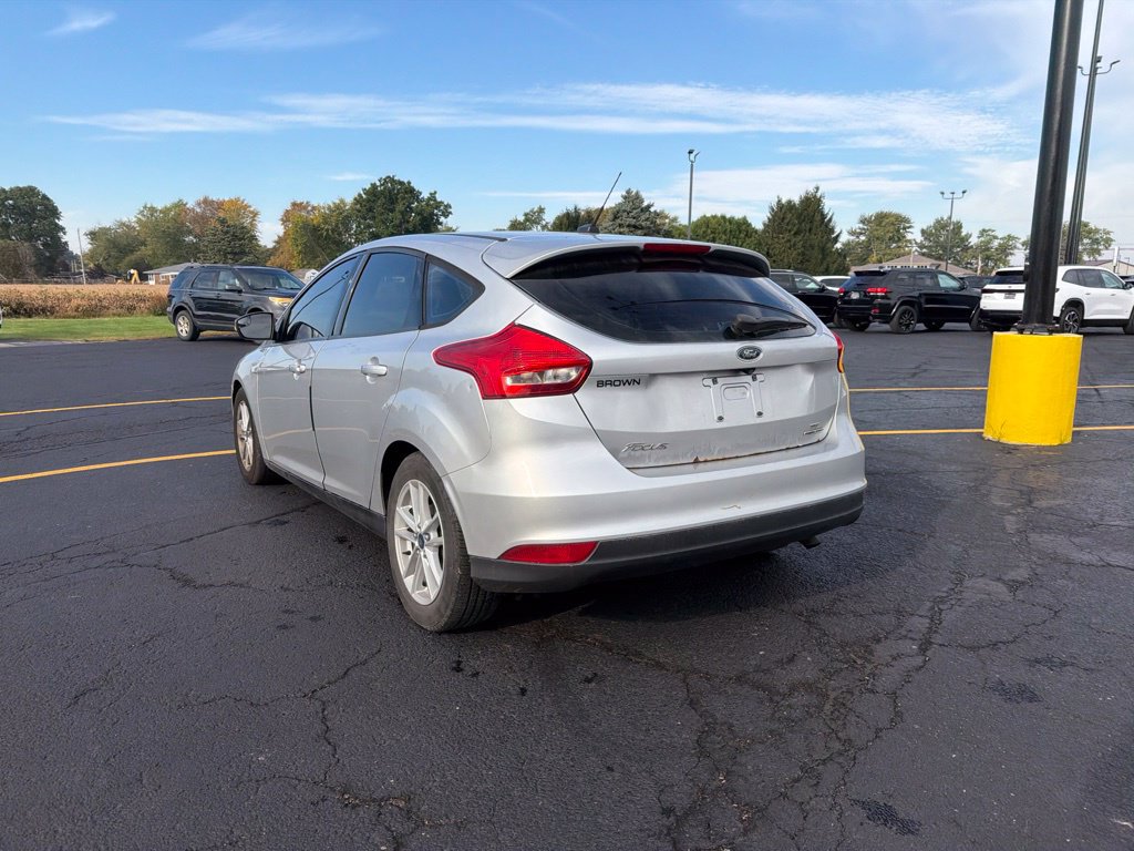 Used 2015 Ford Focus SE FWD image 11