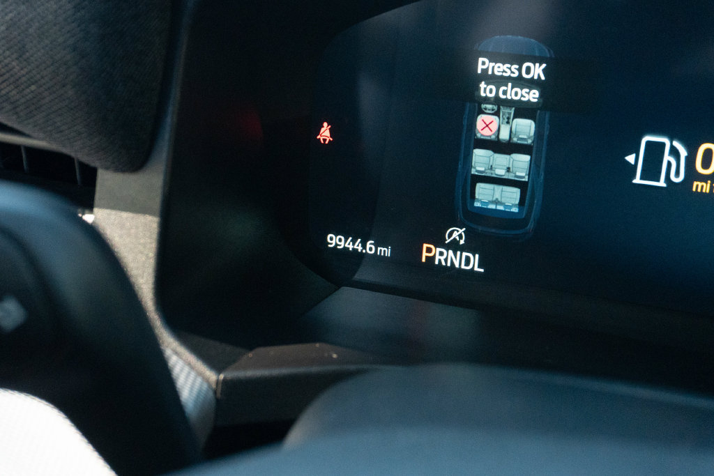 Used 2025 Ford Explorer Active RWD image 25