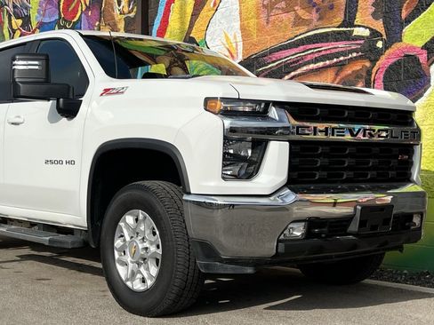 Used 2023 Chevrolet Silverado 2500 LT w/ Convenience Package image 37