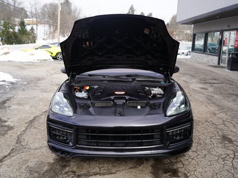 Used 2021 Porsche Cayenne Turbo image 84