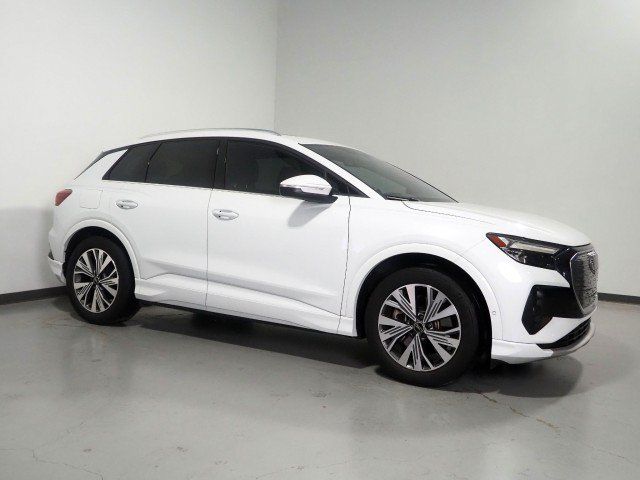 Used 2023 Audi Q4 e-tron Premium Plus w/ Premium Plus RWD image 1