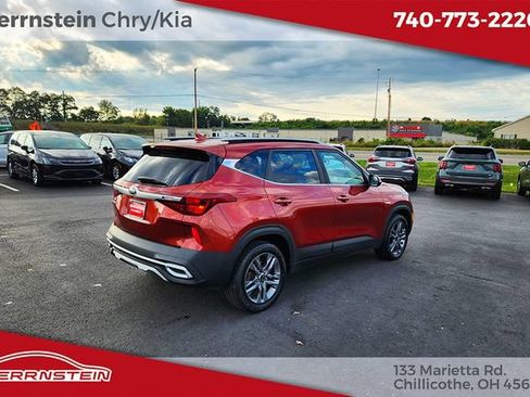 Used 2021 Kia Seltos S AWD/4WD image 28