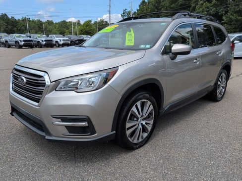 Used 2020 Subaru Ascent Premium w/ Sport Package AWD/4WD image 2