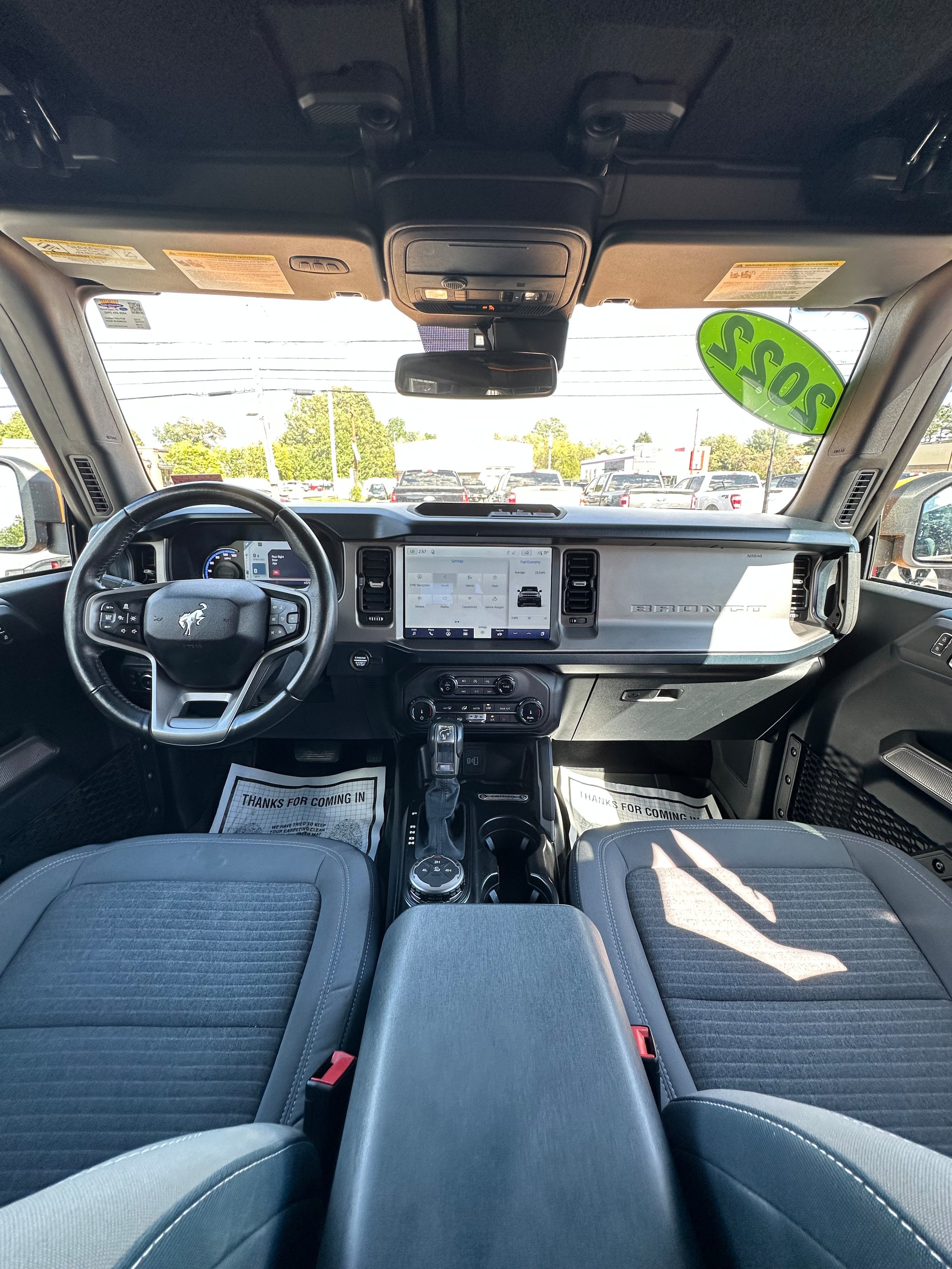 Used 2022 Ford Bronco Outer Banks AWD/4WD image 9
