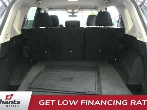 Used 2023 Nissan Rogue SV AWD/4WD image 12