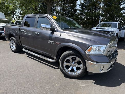Used 2016 RAM 1500 Laramie w/ Convenience Group image 2