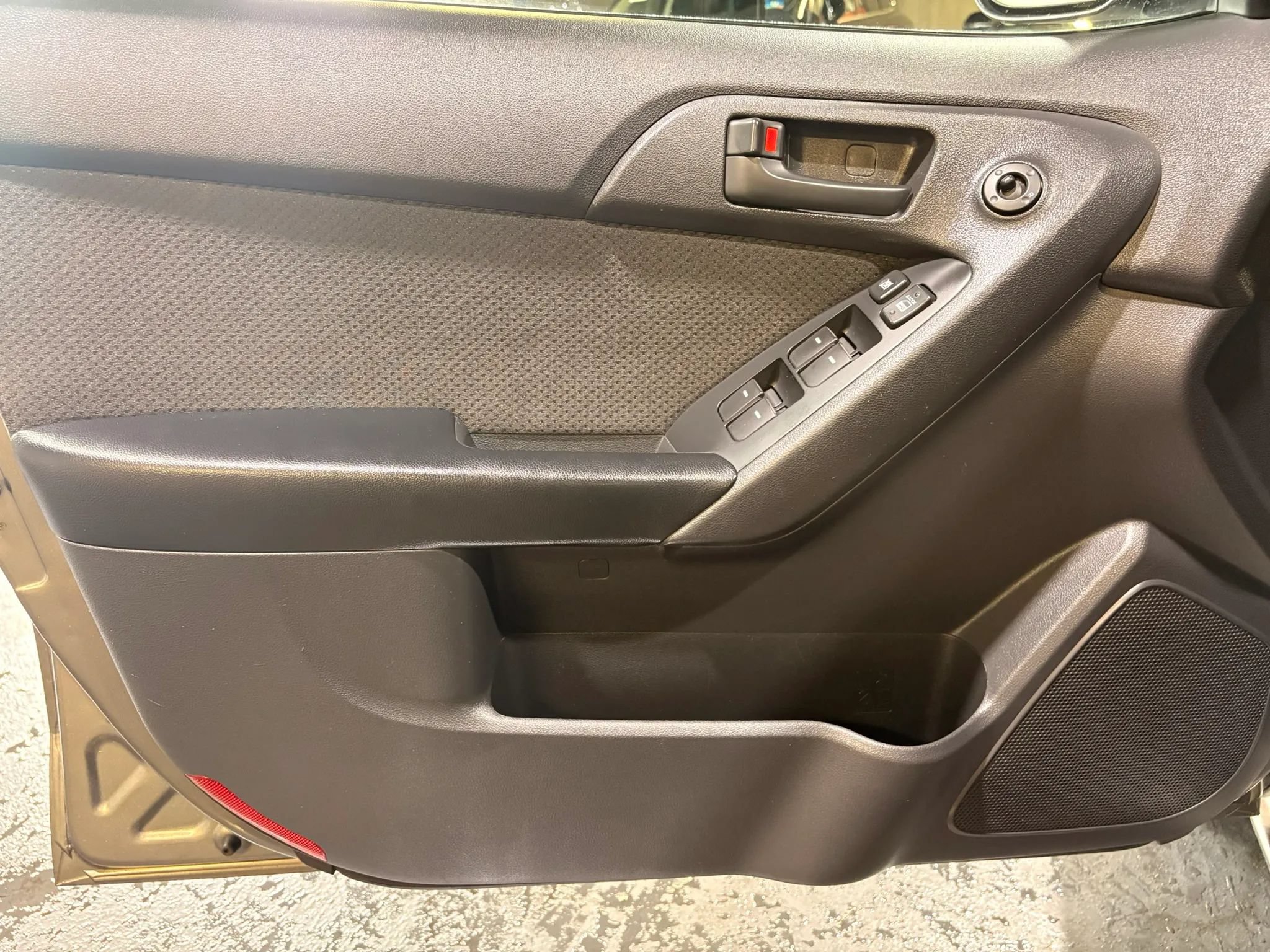 Used 2012 Kia Forte EX FWD image 10