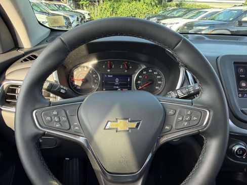 Certified 2023 Chevrolet Equinox LT FWD image 24