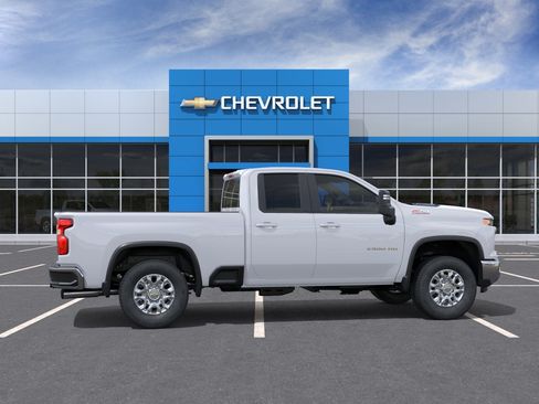 New 2026 Chevrolet Silverado 2500 LT AWD/4WD image 5