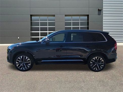 New 2026 Volvo XC90 B6 Plus w/ Protection Package Premier image 4