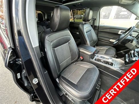 Used 2021 Ford Explorer Limited w/ Equipment Group 301A image 25