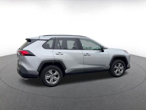 Used 2025 Toyota RAV4 LE image 14