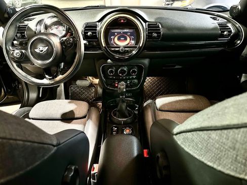Used 2016 MINI Cooper Clubman S image 17