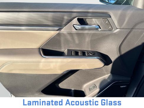 New 2026 GMC Acadia Elevation w/ Elevation Premium Package image 11