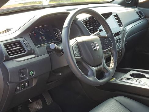 Used 2024 Honda Passport EX-L image 21