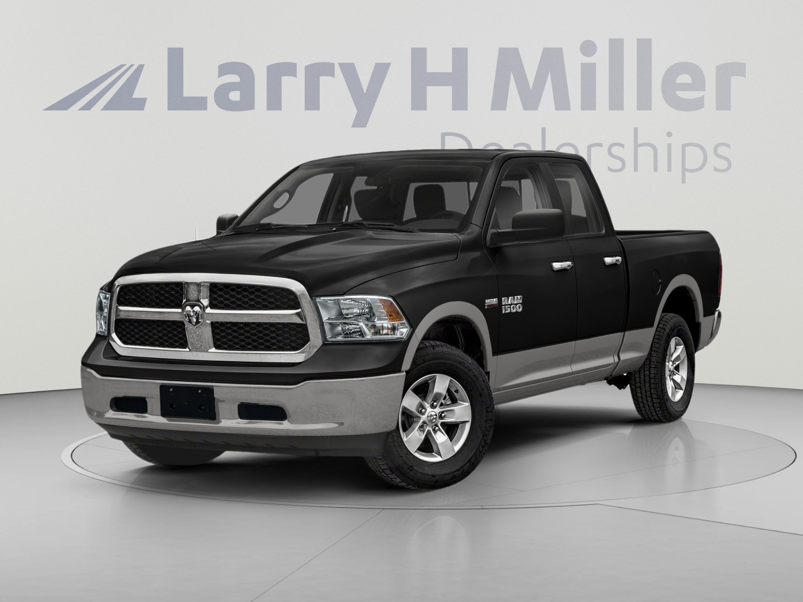 Used 2018 RAM 1500 Classic SLT AWD/4WD image 1