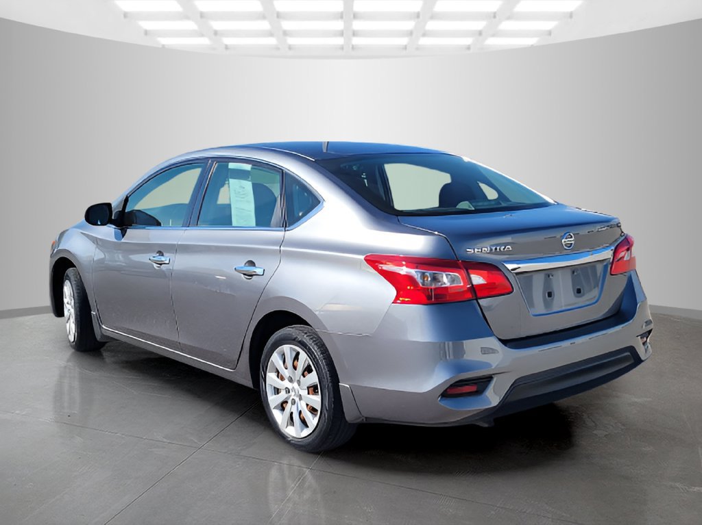 Used 2017 Nissan Sentra S FWD image 3