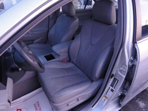 Used 2009 Toyota Camry Hybrid image 11