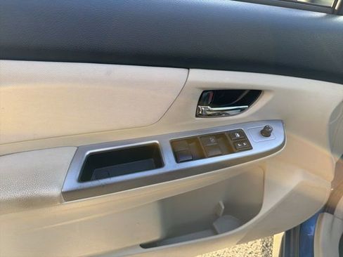 Used 2014 Subaru Crosstrek 2.0i Premium w/ Popular Package #2 image 7