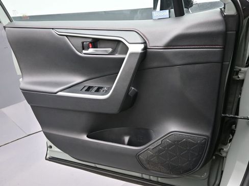 Used 2020 Toyota RAV4 TRD Off-Road image 14