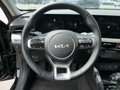 Used 2025 Kia K5 EX FWD image 18