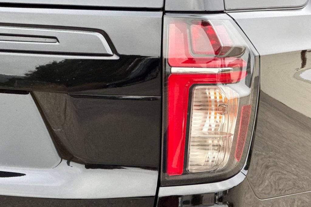 Used 2023 Chevrolet Tahoe Z71 AWD/4WD image 36