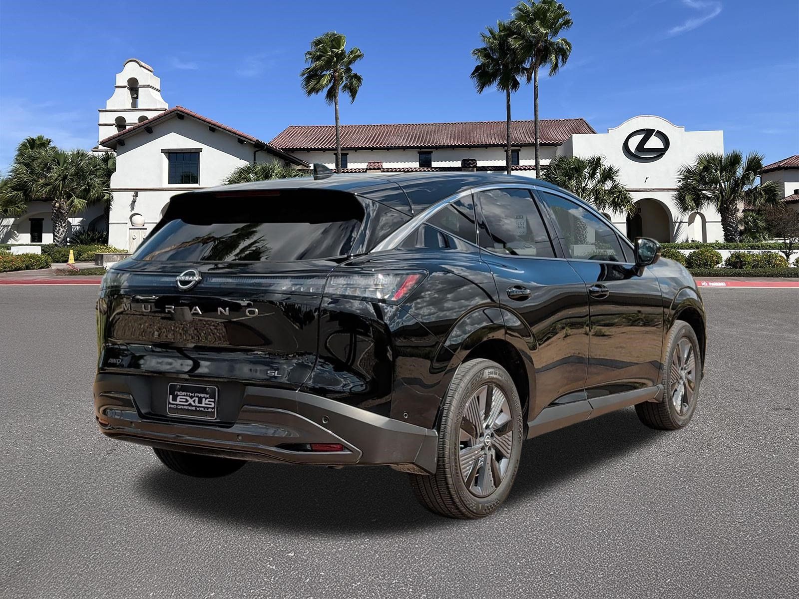 Used 2025 Nissan Murano SL AWD/4WD image 2