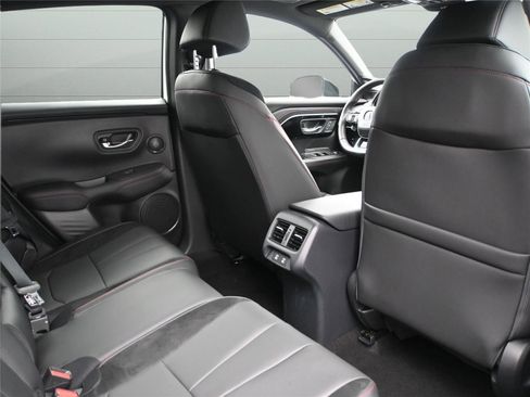 Certified 2025 Acura ADX A-Spec image 21