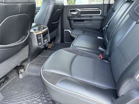 Used 2024 RAM 2500 Laramie image 12