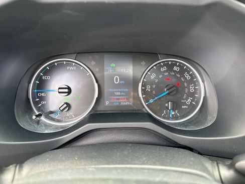 Used 2022 Toyota RAV4 XLE w/ Convenience Package AWD/4WD image 15