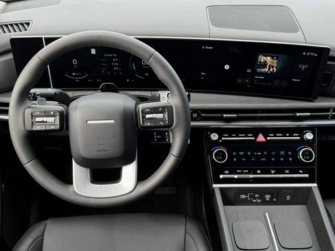 New 2025 Hyundai Santa Fe Limited image 17