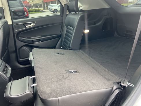 Used 2022 Ford Edge SEL w/ Convenience Package image 41