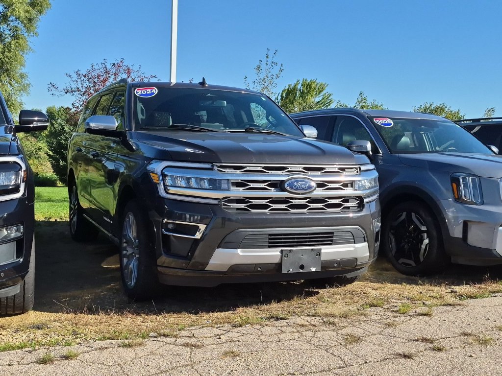 Used 2024 Ford Expedition Platinum AWD/4WD image 1