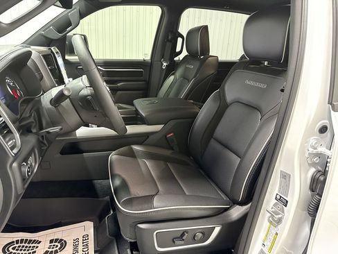 Used 2026 RAM 1500 Laramie AWD/4WD image 20