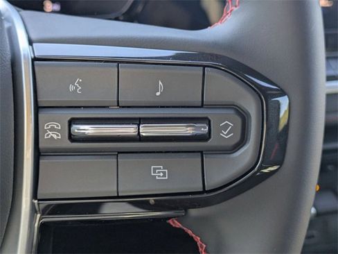 New 2026 Chevrolet Colorado Z71 w/ Technology Package image 14