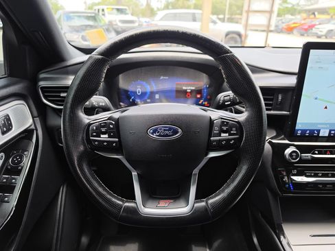 Used 2021 Ford Explorer ST w/ Equipment Group 401A AWD/4WD image 15