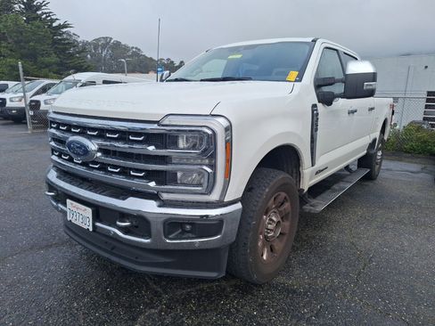 Used 2023 Ford F250 Lariat w/ Lariat Ultimate Package image 3
