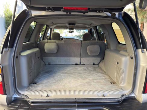 Used 2005 Chevrolet Tahoe LS w/ Preferred Equipment Group image 72