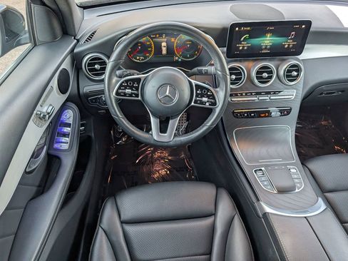 Used 2022 Mercedes-Benz GLC 300 4MATIC image 21