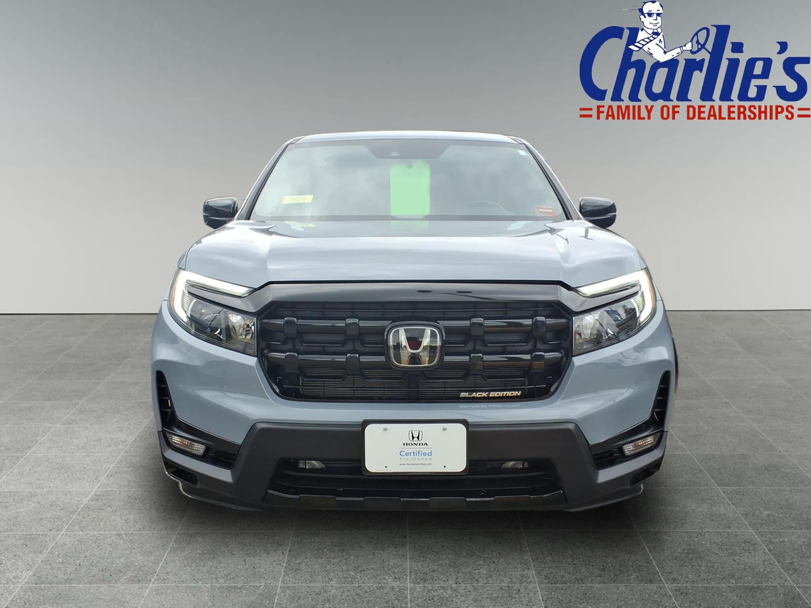 Used 2024 Honda Ridgeline Black Edition image 2