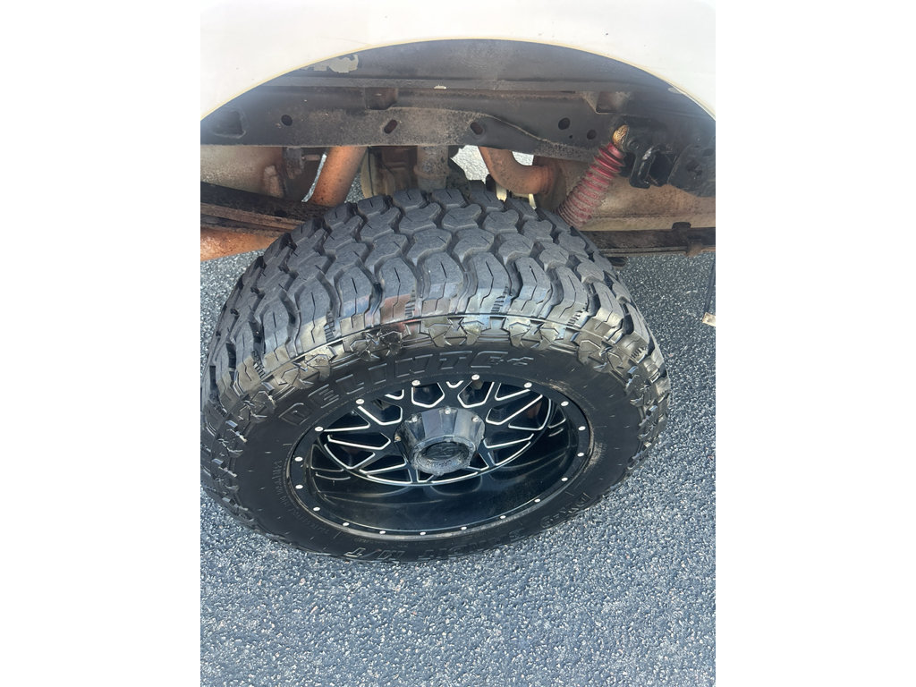 Used 2012 Ford F150 XLT w/ Off Road Pkg AWD/4WD image 7
