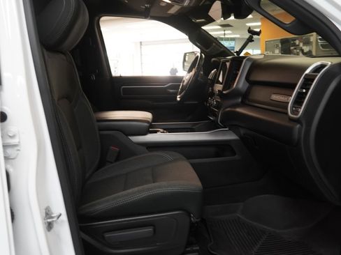 Used 2020 RAM 1500 Big Horn AWD/4WD image 24