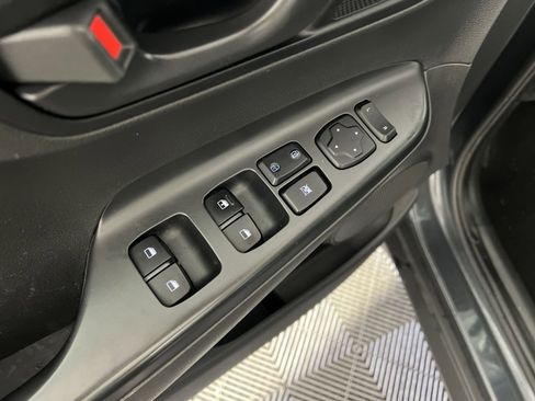 Used 2022 Hyundai Kona SEL image 15