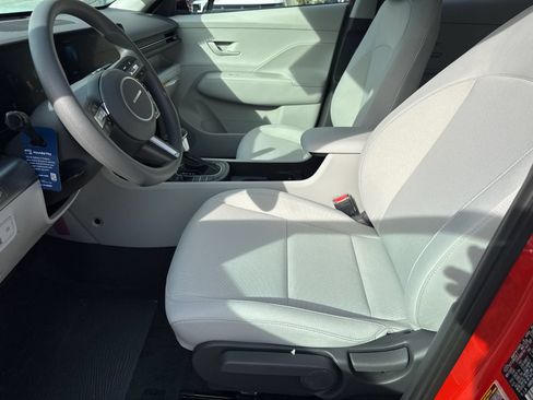 New 2026 Hyundai Kona SE FWD image 10