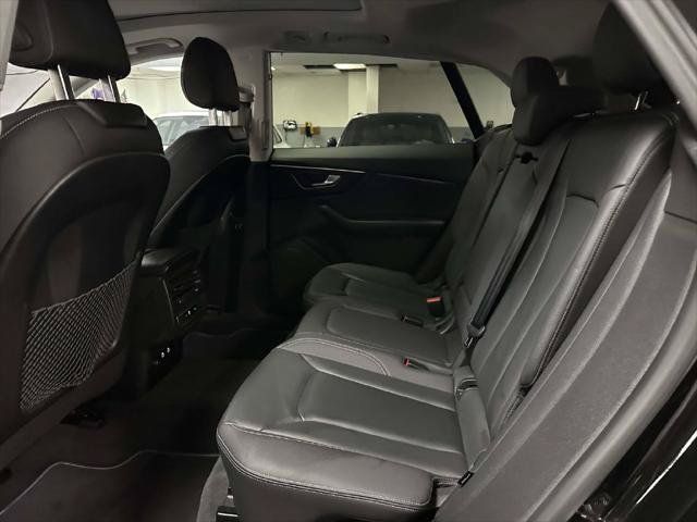 Used 2023 Audi Q8 Premium w/ Convenience Package AWD/4WD image 12