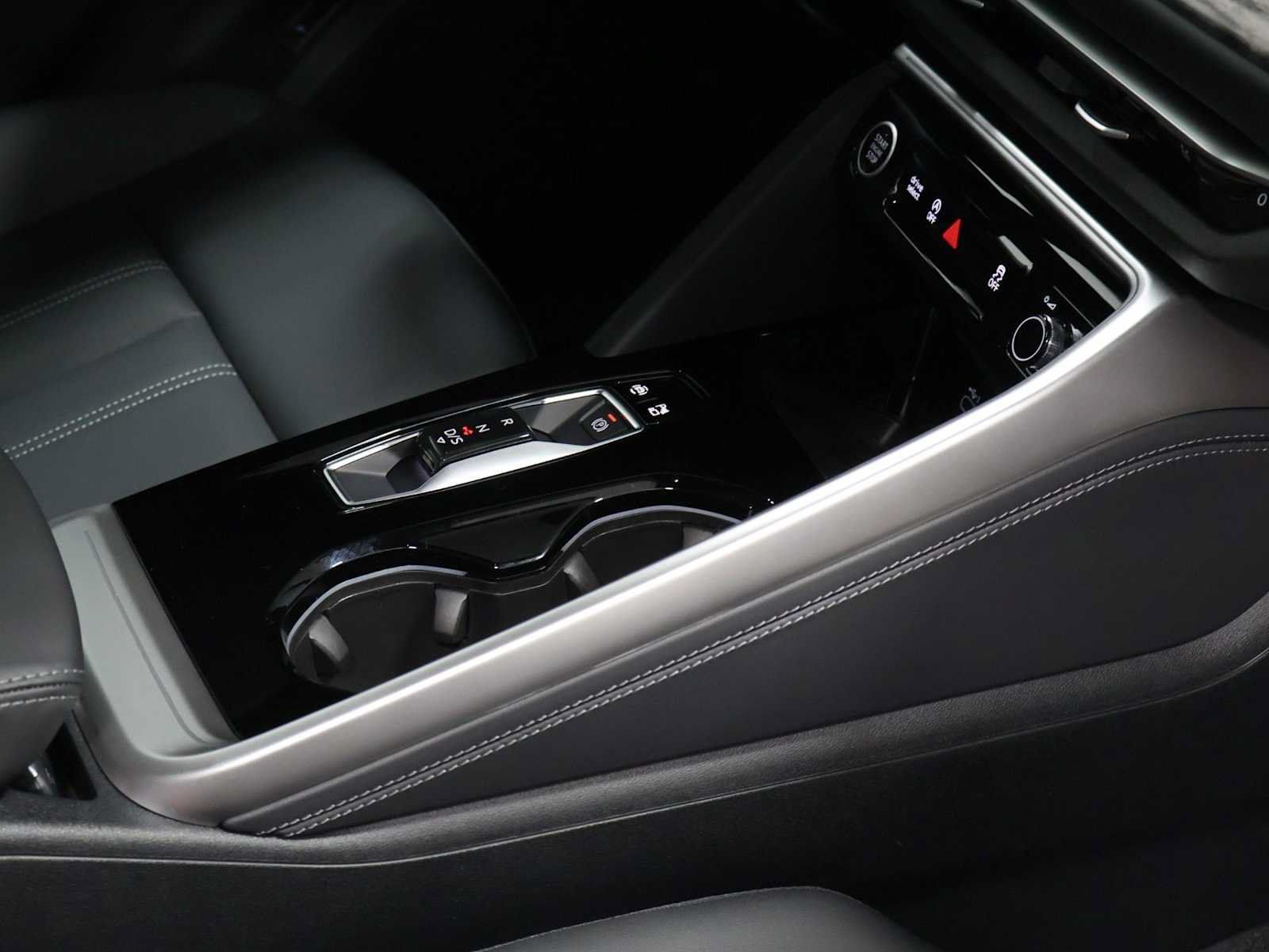 New 2026 Audi Q5 Premium AWD/4WD image 19