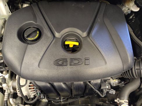 Used 2017 Kia Forte LX FWD image 30