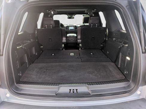 Used 2021 Ford Expedition XLT image 6