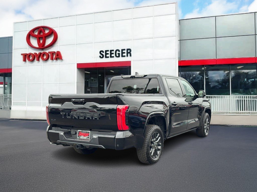 Used 2023 Toyota Tundra Platinum AWD/4WD image 3